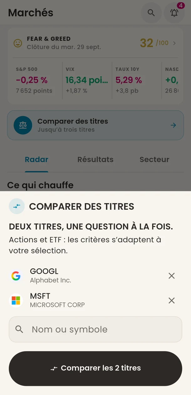 Comparer des titres : Alphabet et Microsoft choisis, bouton « Comparer les 2 titres ».